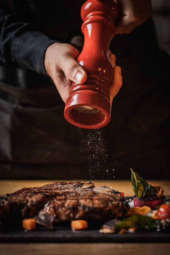 Jobs at Bräukeller Grill & Veggie in Seefeld Jobs at Bräukeller Grill & Veggie in Seefeld